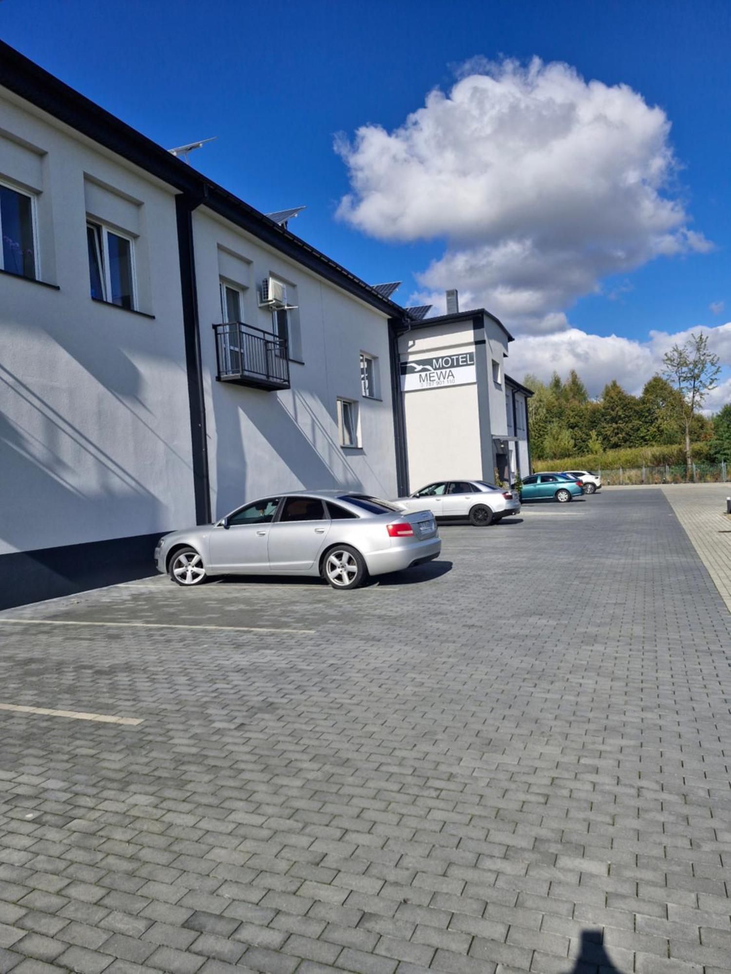 Motel Mewa Lezajsk Εξωτερικό φωτογραφία